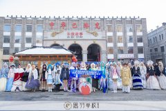 哈尔滨思羽学校助力中华巴洛克首届冰灯游园会